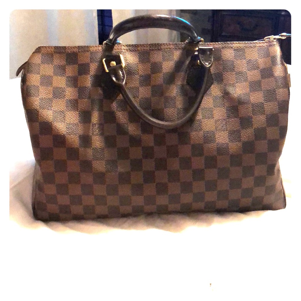 Louis Vuitton Speedy 35 authentic
